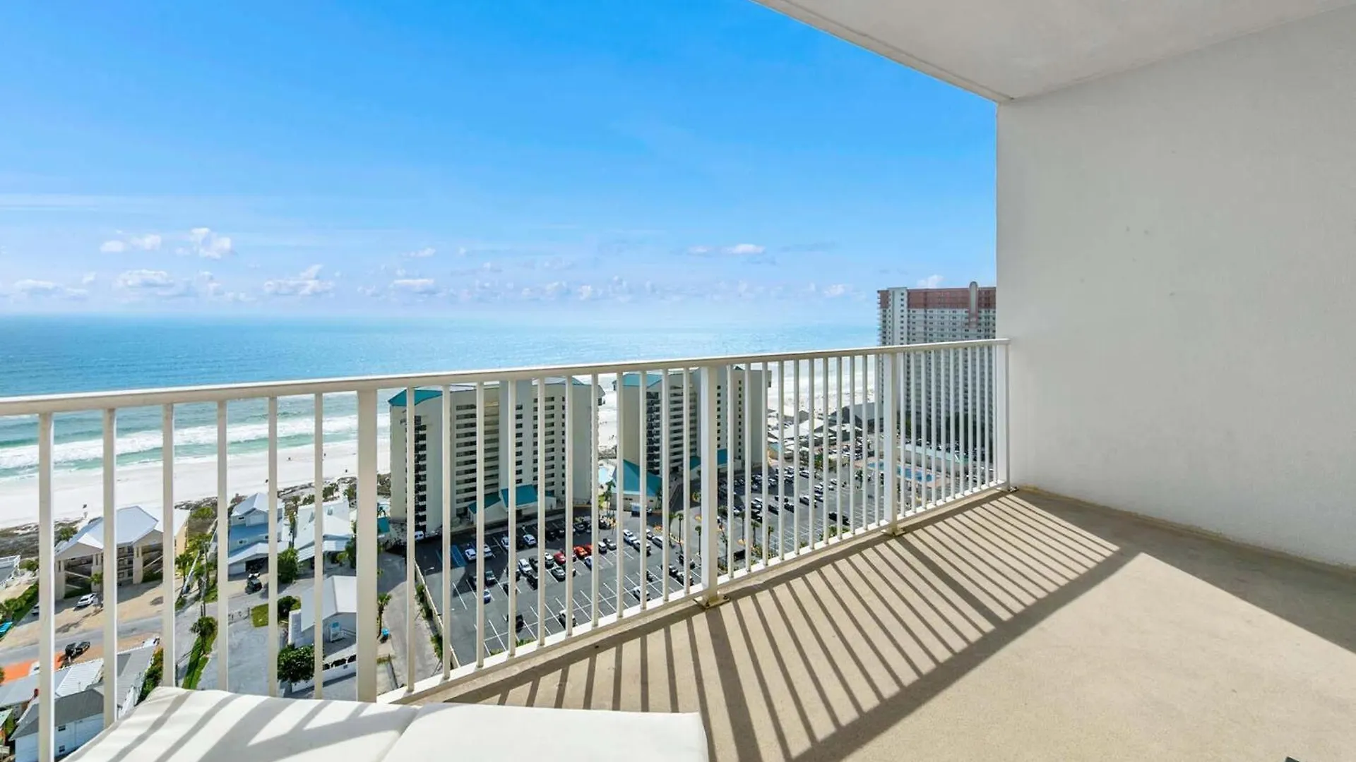 Laketown Wharf 1902 Panama City Beach Holiday home